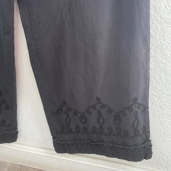 Peruvian cotton cropped pants. - Picture 4 of 4